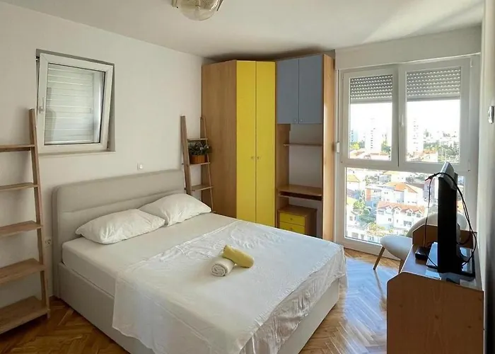 Apartman With Parking Space - 24898